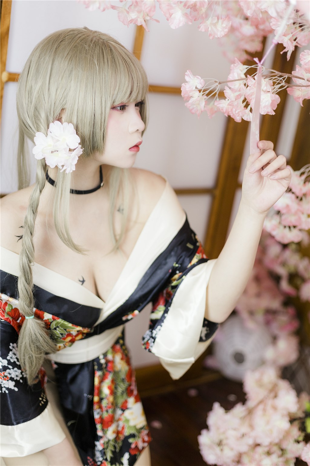 黑料每日情感即时追踪专栏:捕捉明星私会时那段低语“只想和你共度此生”的秘密如何在深夜中化作全网网友共鸣的禁忌情感宣言